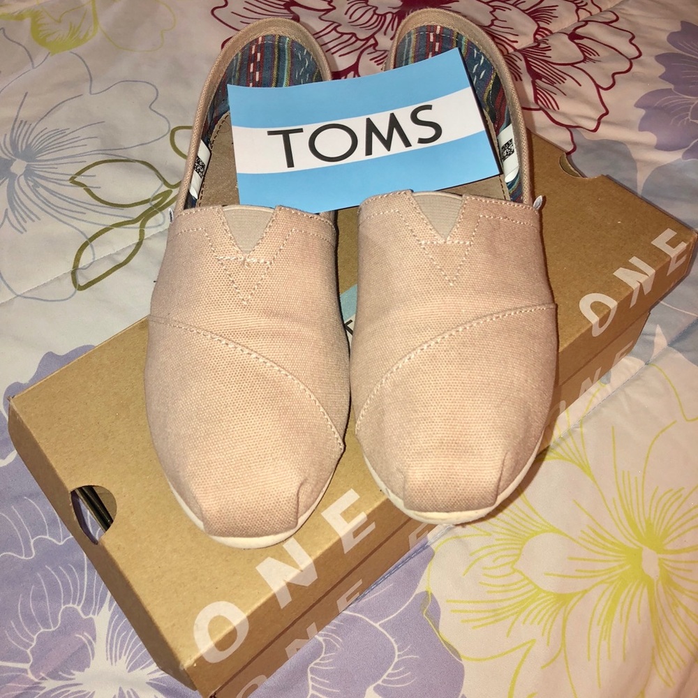 Toms for Sale!